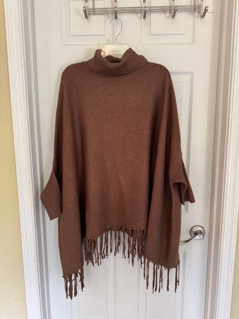 Magaschoni Poncho Sweater Brown Turtleneck Dolman Sleeve Fringe Hemline Knit L - Picture 2 of 11